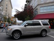 LINCOLN NAVIGATOR 2002 Owners Manual
