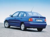 Volkswagen Polo 1990-1994 Workshop Service Manual Repair