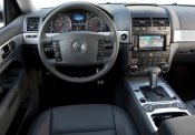 Volkswagen VW Touareg 2002-2006 Factory Service Repair Manual