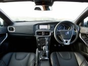 2003 Volvo V40 Service & Repair Manual Software