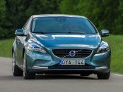2003 Volvo V40 Service & Repair Manual Software