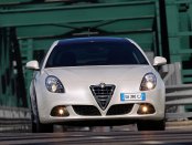 Alfa Romeo Giulietta 2011 Owners Operators Manual