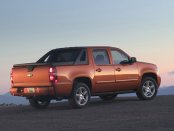 Chevy Chevrolet Avalanche Workshop Service Repair Manual 2002-2006