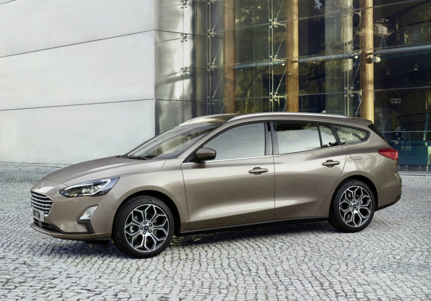 Ford Focus S SE ST Titanium 2014 Service & Repair Workshop Manual