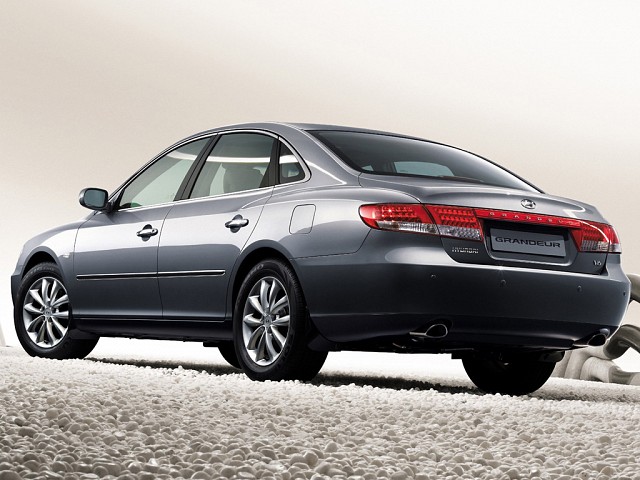 Hyundai XG250 XG300 XG350 Service Repair Workshop Manual 2003 ONWARDS
