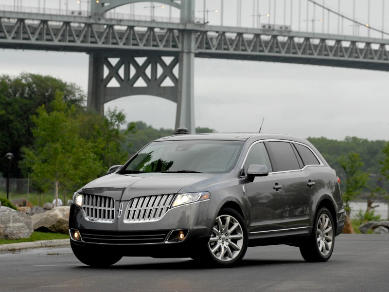 2016 Lincoln MKT Service And Repair Manual