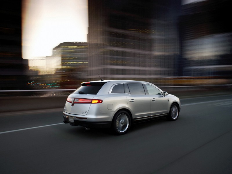 2016 Lincoln MKT Service And Repair Manual