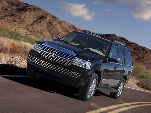 Lincoln Navigator 2007 Service Repair Workshop Manual Download PDF