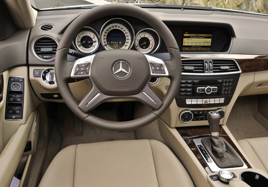 2007 Mercedes-Benz C-Class C350 Owners Manual
