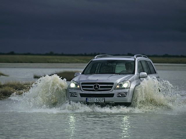 2011 Mercedes-Benz G Class GL550 Owners Manual PDF Download