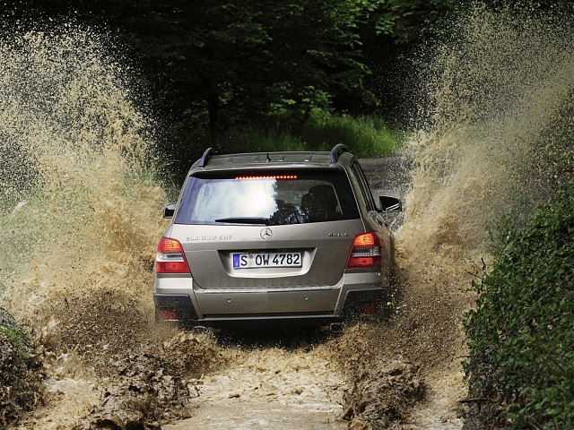 Mercedes Benz GLK Class X204 Complete Workshop Service Repair Manual 2014