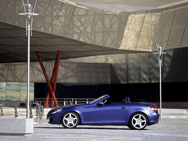 Mercedes Benz SLK Class R171 2004-2010 Service Repair Workshop Manual