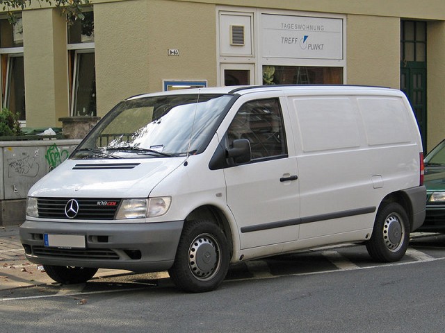 Mercedes VITO VIANO VAN Model 639 Wiring Manual