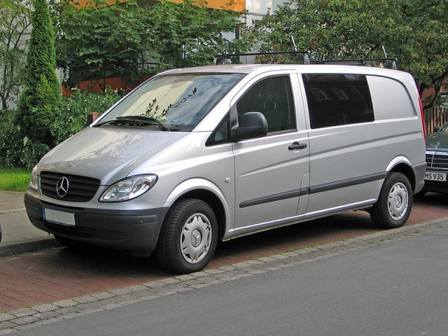 Mercedes VITO VIANO VAN Model 639 Wiring Manual