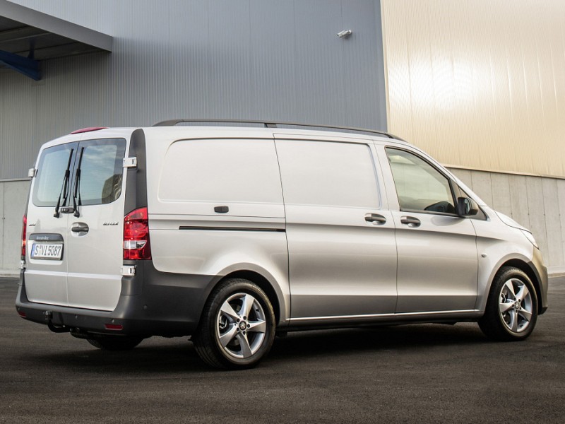 Mercedes VITO VIANO VAN Model 639 Wiring Manual