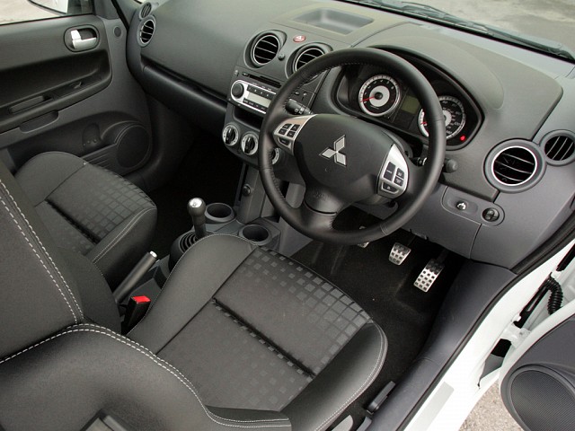 Mitsubishi Colt / Lancer 1992 - 1995 Complete Factory Service / Repair / Workshop Manual PDF Download