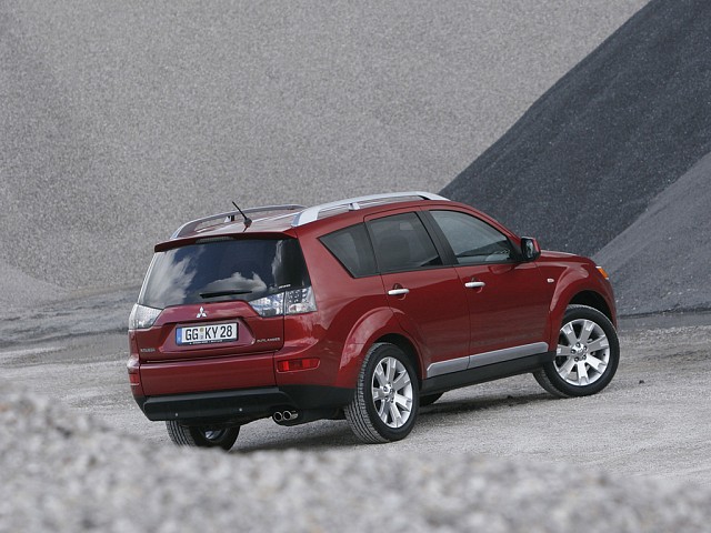 Mitsubishi Outlander 2007 to 2011 Service Repair Manual