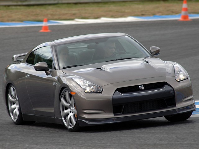 2014 Nissan GT-R Service Repair Manual