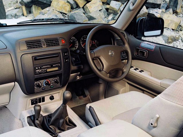 Engine Manual Nissan TD27ti and ZD30