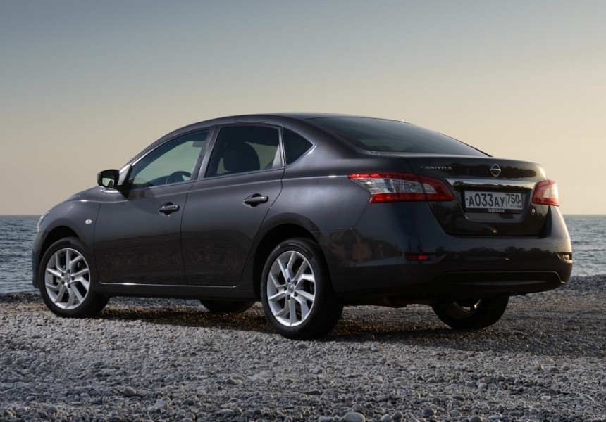 2012 Nissan Sentra Service & Repair Manual Software
