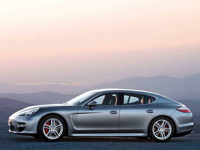 2012 Porsche Panamera Service & Repair Manual