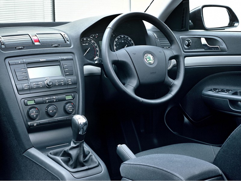 Skoda Octavia 2004-2012 Full Service & Repair Manual