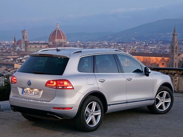 TOUAREG 4.9L Turbo Diesel Engine Workshop Service Repair Manual