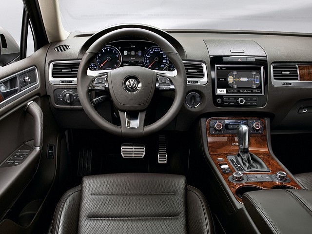 TOUAREG 4.9L Turbo Diesel Engine Workshop Service Repair Manual