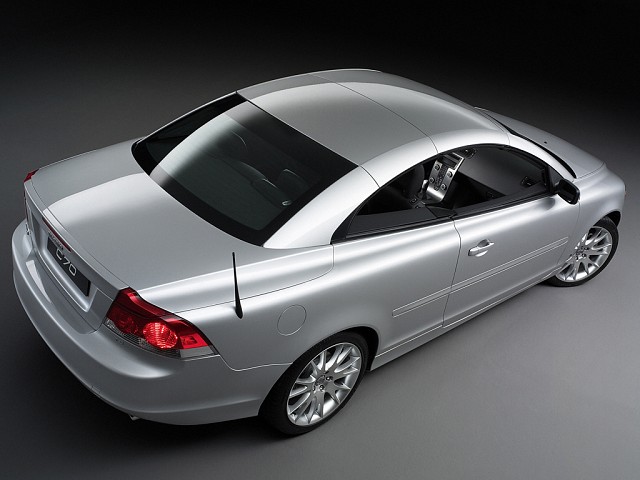 03 Volvo C70 2003 Owners Manual PDF Download