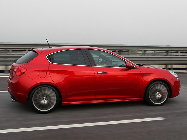 Alfa Romeo Giulietta 2010-2015 Service Repair Workshop Manual
