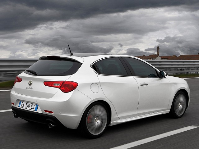 Alfa Romeo Giulietta 2010-2015 Service Repair Workshop Manual