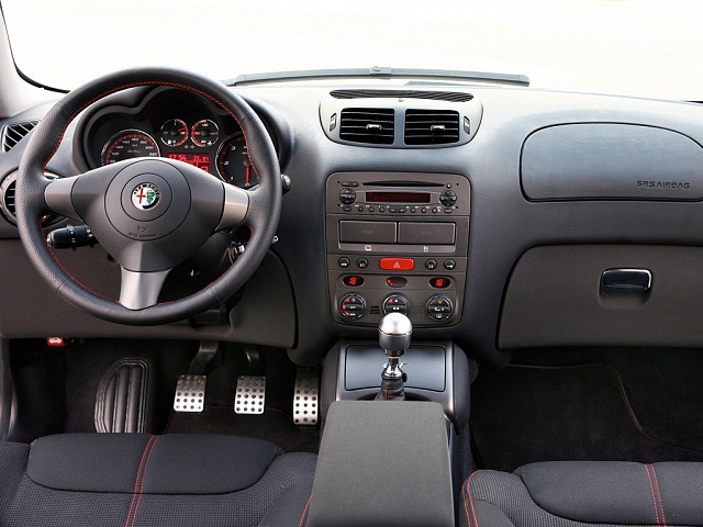 Alfa Romeo GT 2.0 JTS 2003-2010 Full Service Repair Manual