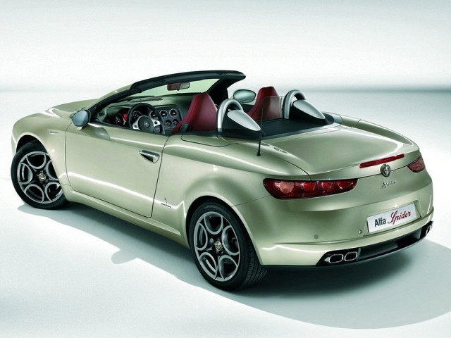 1995-2006 Alfa Romeo GTV & Spider Workshop Repair & Service Manual (2 440 Pages iPad-ready)