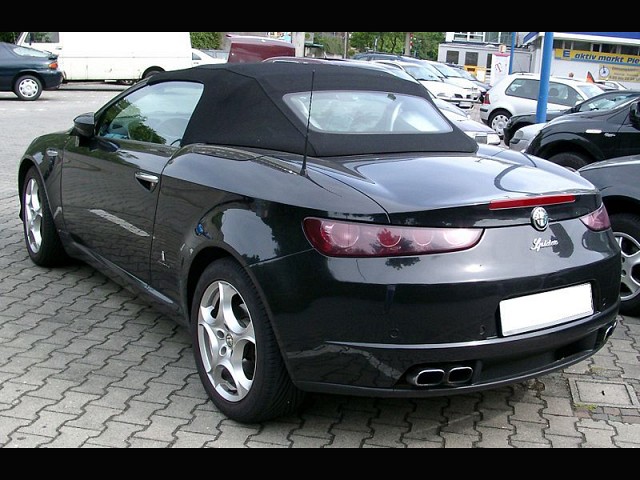 1995-2006 Alfa Romeo GTV & Spider Workshop Repair & Service Manual (2 440 Pages iPad-ready)