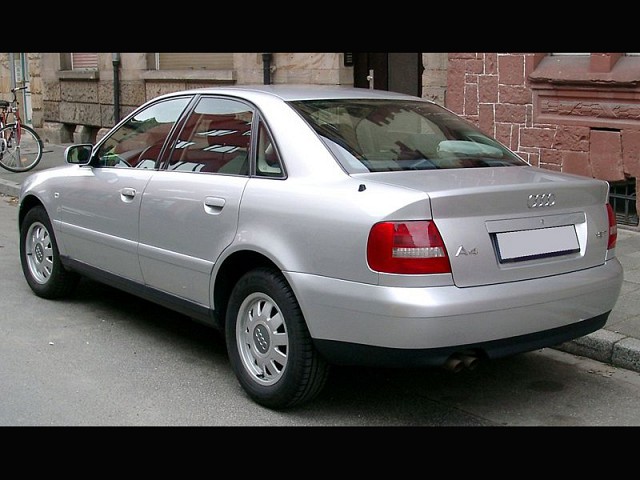 1995-2000 AUDI A4 Factory/Workshop Repair Manual WITH EWD