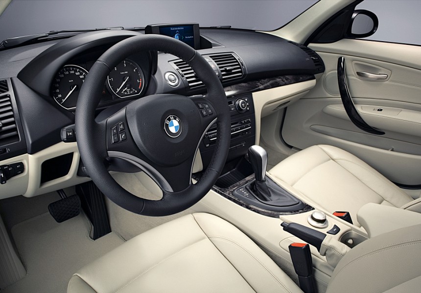 BMW 1-series E81 E82 E87 E88 2013 Service and Repair Manual