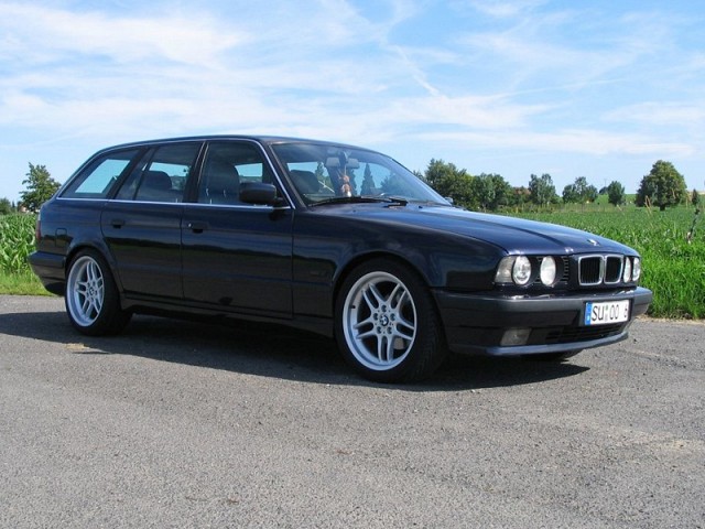 BMW X5 E53 1999-2006 Service Repair Workshop Manual