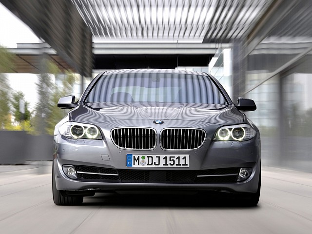 BMW X5 E53 1999-2006 Service Repair Workshop Manual
