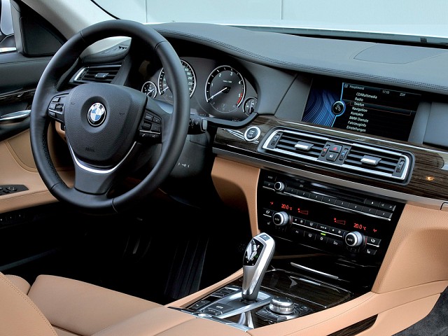 Bmw 7 Series E38 1995-2001 Factory Service Repair Manual