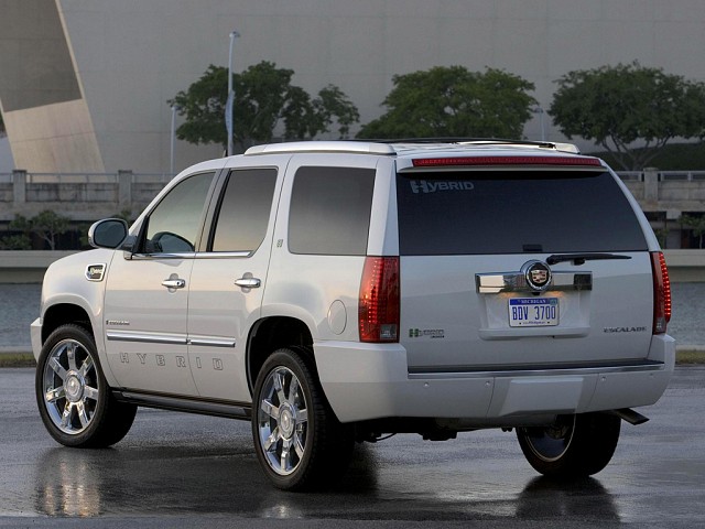 2004 Cadillac Escalade Service and Repair Manual