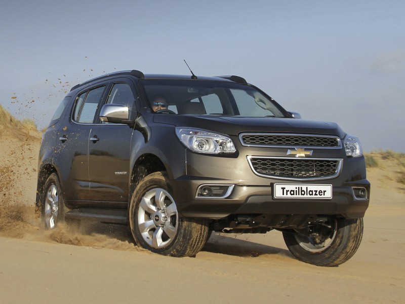 CHEVY TRAILBLAZER 2002-2005 Factory Repair Service Manual PDF Download